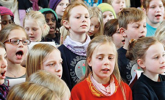 Korstævne på Hiort Lorenzen-Skolen. se har arbejdet intensivt bag og på scenen for at kunne præsentere en skolemusical på så højt et niveau.