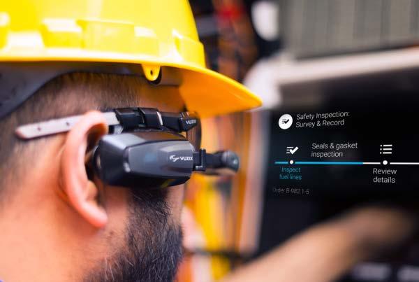 Use case: Smart Glasses Online worker training and assistance and future remote assistance IIoT platform combined with 3D factory visualization Voice-interacting Smart Glasses and Augmented Reality