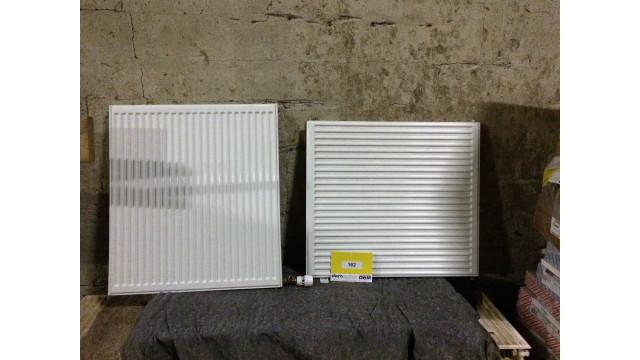 radiatorer 90 x 81 Auk: 2397 Kat: 163. Auk: 2397 Kat: 164.