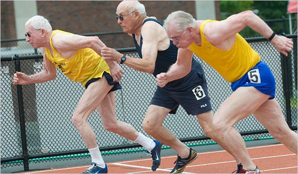 Atleten - aktiv aldring Bruger kroppen fysisk til at styre faldet med.