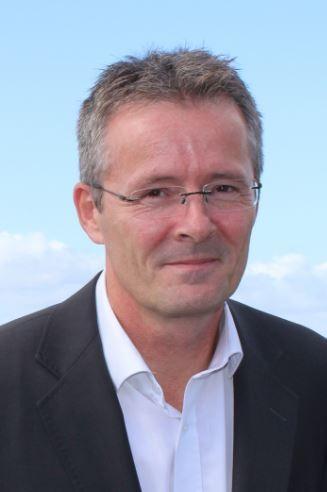 Henrik Reedtz, Partner, EY Henrik Reedtz er en af de mest erfarne ejendomspartnere i den danske revisionsbranche. Han har været partner i EY siden 2002.