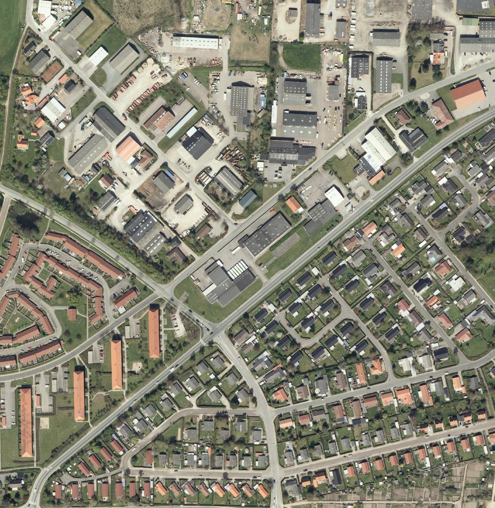 PLACERING DANARK # NORDRE RINGVEJ # KERTEINDE BELIGGENHED Grunden er beliggende på Nordre Ringvej i Kerteinde, so er en større vej der forbinder på tværs af byen.