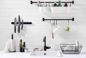 Med FINTORP serien af køkkenindretning kan du holde orden i køkkenet og frigøre bordplads og gi' dit køkken et traditionelt udseende.