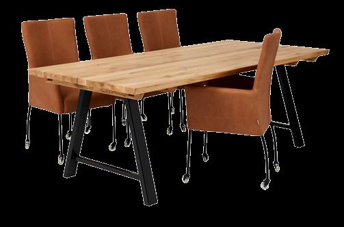 998,- Mille spisebordsstol Sort plastskal med sort fastmonteret sæde. Stel i sort gummitræ. Normalpris 999,- Fås også med egestel med sort eller hvidt sæde.