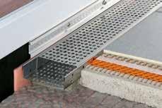 Afvanding Schlüter -TROBA-LINE-TL Schlüter -TROBA-LINE-TL er en afløbskanal i rustfrit stål, der kan placeres på lave niveauer ved dørtrin eller vægovergange på altaner og terrasser for at forhindre