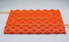 1) Systemplade til konventionelt gulv Systemplade til selvnivellerende gulvmasse Schlüter -BEKOTEC-EN/P Monteringsplade uden foliedæklag 75,5 x 106