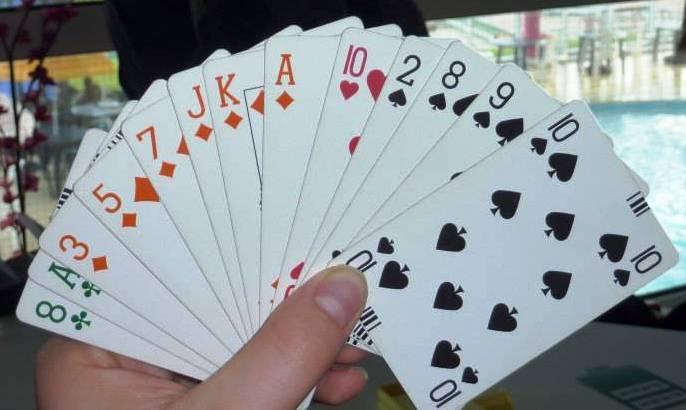 Udspil Gode udspil: Sekvensudspil Udspil af højeste kort, når du har 2 eller flere høje kort, som kommer efter hinanden.