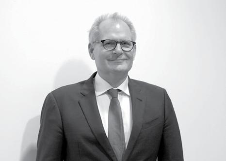 SELSKABETS DIREKTØR INFORMERER Mogens Vinther Møller CEO for selskabet siden børsnoteringen i 2008 Selskabet vokser når indtjening og balance tilsiger det. Det er en del af selskabets strategi.