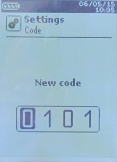 Vælg kode Hvis Sikkerhed aktiveres, vil instrumentet kræve en kode. Gå til Kode og tryk OK. Med piletasterne indtastes en fire cifret kode. Når sidste ciffer er indstillet trykkes OK.