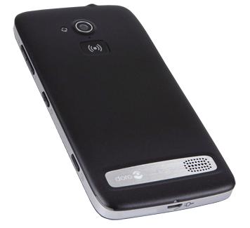 Trin 2 Sæt hukommelseskort, SIM-kort og batteri i telefonen VIGTIGT Inden