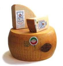 Parmigiano skal være mindst 12 måneder denne er 24 måneder, en alder hvor osten har opnået