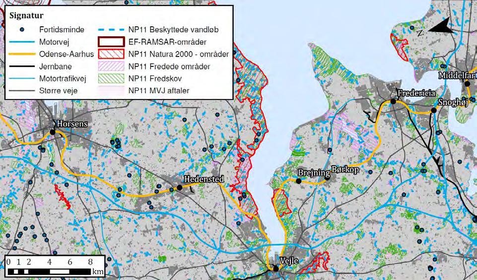 3 Gennemgang af strækningen Odense-Aarhus Figur 3.14 - Fredninger i Østjylland mellem Snoghøj og Horsens i henhold til Naturplan 2011. Baseret på data fra (Naturstyrelsen, 2011).