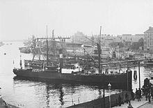 Năm 1912 con trai là Arnold Peter Møller lập Công ty tàu thủy chạy bằng hơi nước 1912 (Dampskibsselskabet af 1912 A/S).