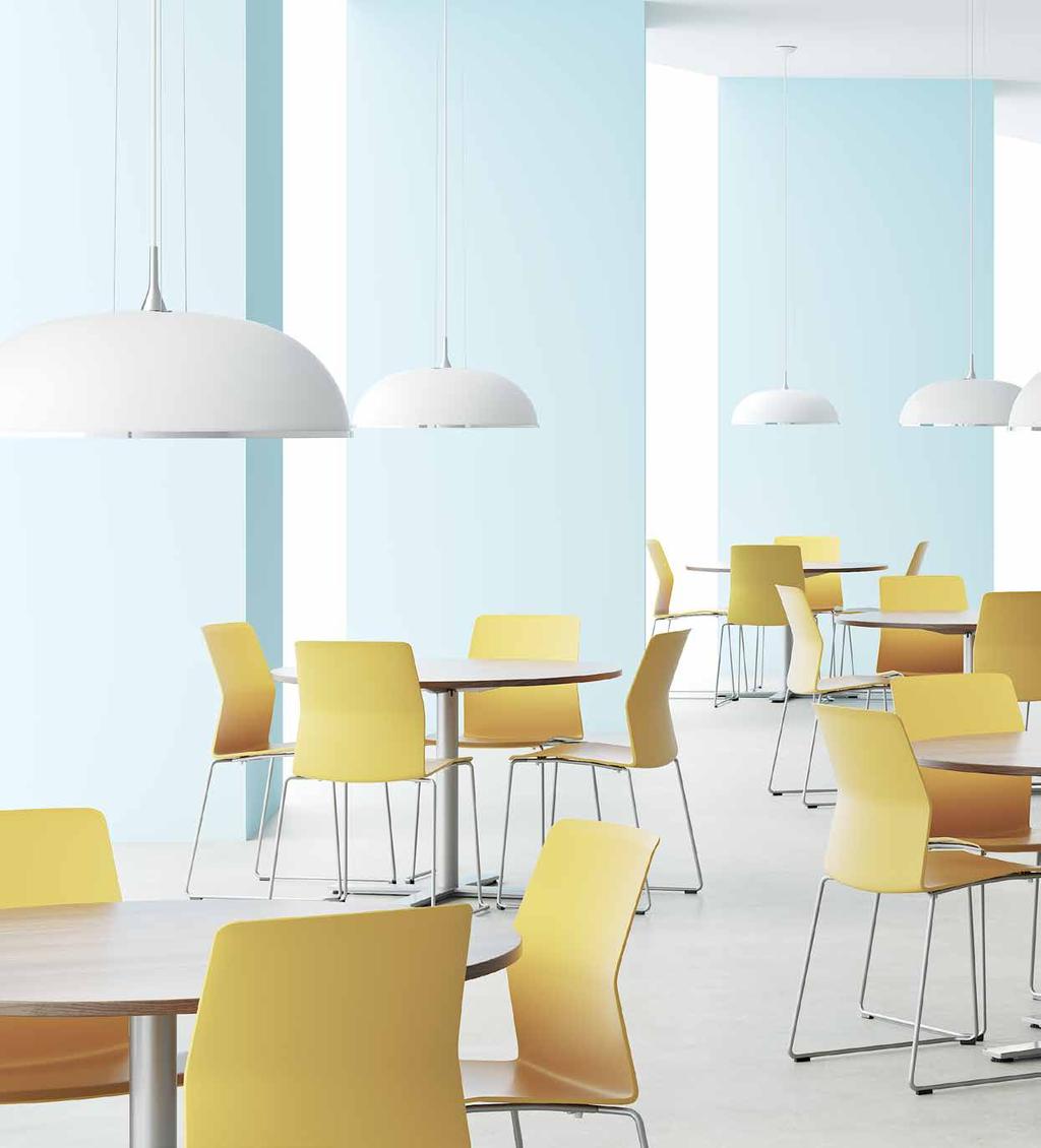 TIL SOCIALE AREALER I kantiner og cafémiljøer er der brug for helhedstænkning, når det gælder lys, lyd og farver. Men også funktion og design.