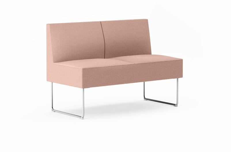 MIX AND MINGLE Combine the EFG Mingle modules as you wish - bench, sofa with normal back and sofa with high back.
