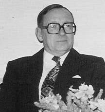 Nicolai Liventhal (1916-2004) Nicolai Liventhal naskiĝis en 1916 en Tallinn, Estonio.