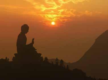 Buddhas betoning af skelneevne Iflg. åndsvidenskaben lærte Buddha menneskeheden betydningen af at udvikle skelneevne, ubundethed og lidenskabsløshed.