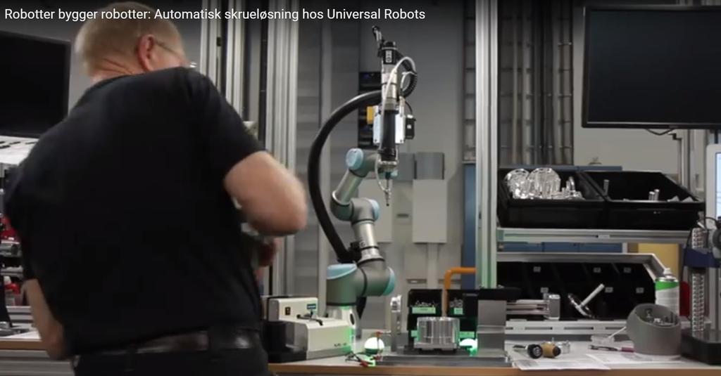 Collaborative robots building robots https://www.teknologisk.
