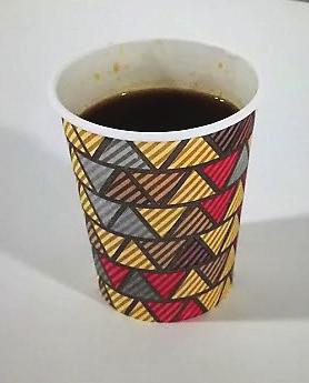 3 Du skal vise med beregning, at eleverne kan brygge kaffe til ca. 40 engangskrus af 500 g kaffebønner. Eleverne kan købe poser med 500 g kaffebønner for 39,50 kr. pr.