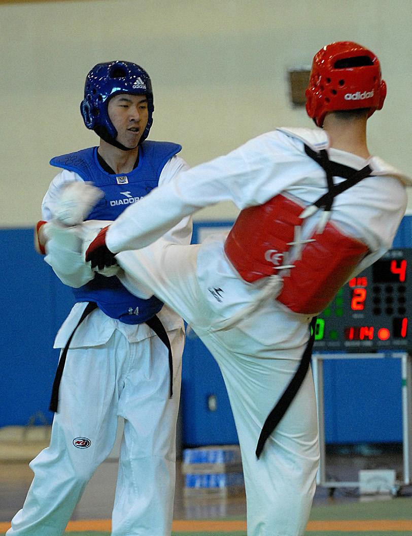 3. Taekwondo og Idrætsleder Taekwondo er en koreansk kampsport, der kan føre sin historie mere end 2000 år tilbage. Du kommer i god form, både fysisk og mentalt, og du bliver hurtig og smidig.