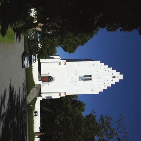 Vester Egede Kirke, der ligger ca. 2,8 km nord for mølleområdet, er oprindeligt en romansk landsbykirke fra 1100-tallet.