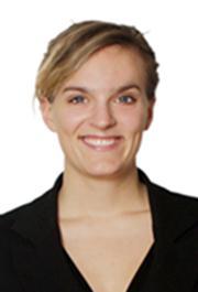 Miriam Michaelsen er født i 1983 og er advokatfuldmægtig i MAQS Law Firm med speciale i arbejds- og ansættelsesret. Miriam har bl.a. læst på ESADE Business School, Barcelona og fungeret som juridisk konsulent for Danish Chamber of Commerce.