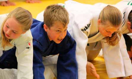 JUDO I HERNING Judo - meget mere end en kampsport. Judo handler om fællesskab og respekt - og så er det sjovt.