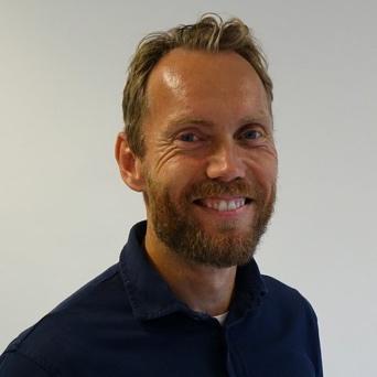 Alex Kastrup Nielsen er stifter af TUBA, hvor han i dag fungerer som faglig chef og er en del af organisationens øverste ledelse.