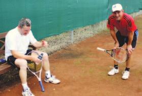Det blev til mange, lange og spændende kampe, hvor det sociale og glæden ved at spille tennis til fulde blev vist.