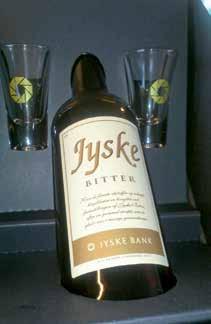 Så har du stadig chancen for at vinde en flaske Jyske Bitter i en flot gaveæske inkl. to glas.