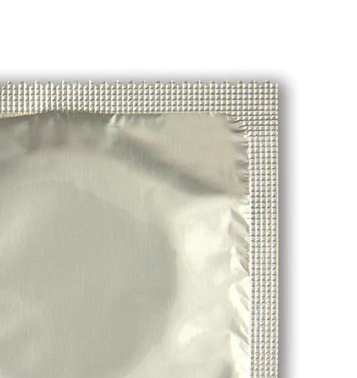 KONDOM OG GLIDECREME Er der tendens til tørhed i skeden, eller bruger I kondom i forbindelse med analsex eller under menstruation, anbefales det at bruge vand og silikonebaseret glidecreme sammen med