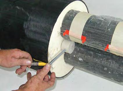 130 mm Rengøring og børstning af kappen på hovedledningen udføres som omtalt under afsnit 3.