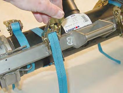trykværktøj, fortsat Til centrering af værktøjet anvendes markeringen på den langsgående skinne.