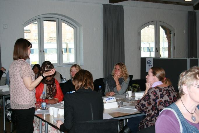 Fonden for Socialt Ansvar ser frem til samarbejdet med at forberede forankring og fremtidssikring af Bydelsmødre-projekterne i Danmark.