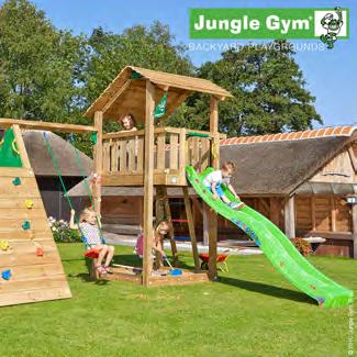 Jungle Gym Shelter legetårn med klatremodul og 1 gynge Jungle Gym Shelter er et spændende legetårn med asymmetrisk skrånende tag.