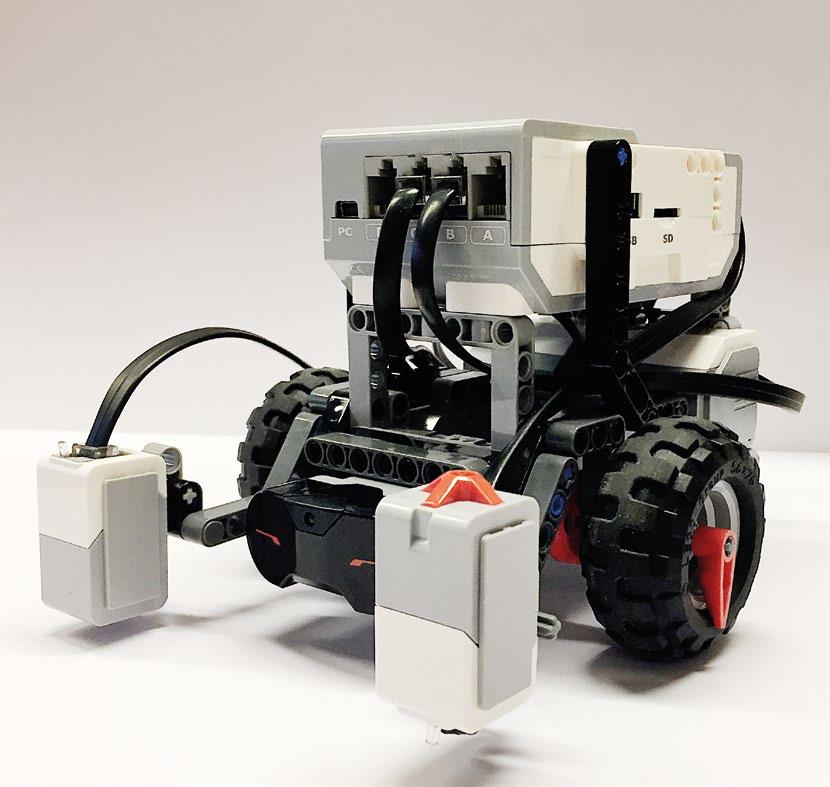 # VI BYGGER PÅ FREMTIDEN MED LEGO MINDSTORM Byg robot med LEGO Mindstorm Tidpunkt Tirsdage kl. 18.30-21.00 Placering Esbjerg Ungdomsskole - Grønlandsparken 300 Er du vild med robotter og teknik?
