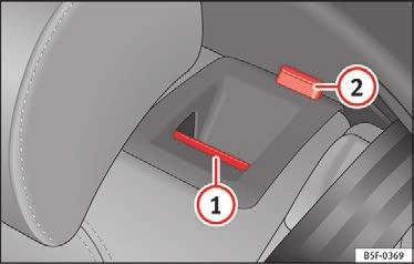FORSIGTIG For ikke at ødelægge sædevarmens varmeelementer må du ikke sætte dig på knæ på sæderne eller udsætte sædehynden og ryglænet for anden punktbelastning.