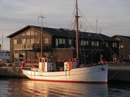 Kivioq bør være hjemhørende i Hundested Det mener den lokale projektgruppe, der med støtte fra Maritim Turisme, arbejder med en forretningsplan for Kivioqs aktiviteter, der kan sikre skibets drift og