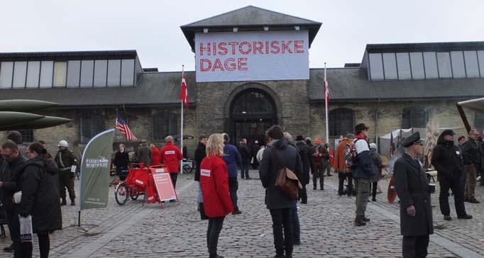 Historiske Dage i Øksnehallen d. 10 og 11 marts Billeder fra ophængning af vores udstilling i Øksnehallen på Vesterbro.