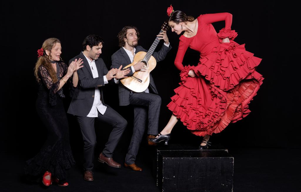 Arte Flamenco Arte Flamenco Målgruppe: Indskoling Genre: Folkemusik, vestlig Catherine Vigh dans, cajón, klap Pepita Rohde dans, sang, cajón, klap Thierry Boisdon sang, cajón, klap Emil Pernblad