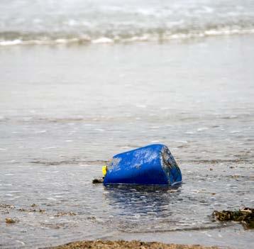 Klima og miljø på stranden Hvor lang tid er en plastikpose om at blive nedbrudt i naturen?