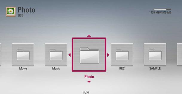 Vælg [Disk], [USB] eller [HDD] med W/S og tryk på ENTER (b). 4 4. Tryk på BACK (1) for at gå ud af På-skærmen visningen.