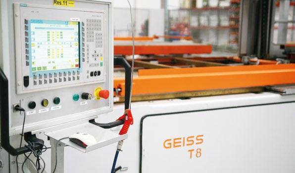 Produktionslinjerne er i stand til at producere plastemner på op til 4,2 m x 2,5 m x 0,7 m, hvilket gør Gibo Plast markedsledende i Nordeuropa inden for formning af store emner.