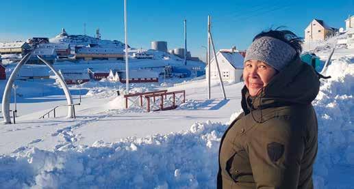 ÅRSRAPPORT 42 43 PEOPLE - SAMMEN MOD MÅLET Med hovedkontor og 39 fabrikker i Grønland har Royal Greenland stor indflydelse på det grønlandske samfund og på mange grønlænderes hverdag.