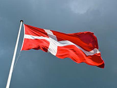 Når jeg ser et rødt flag smælde Tekst af Oskar Hansen Musik af Johs.