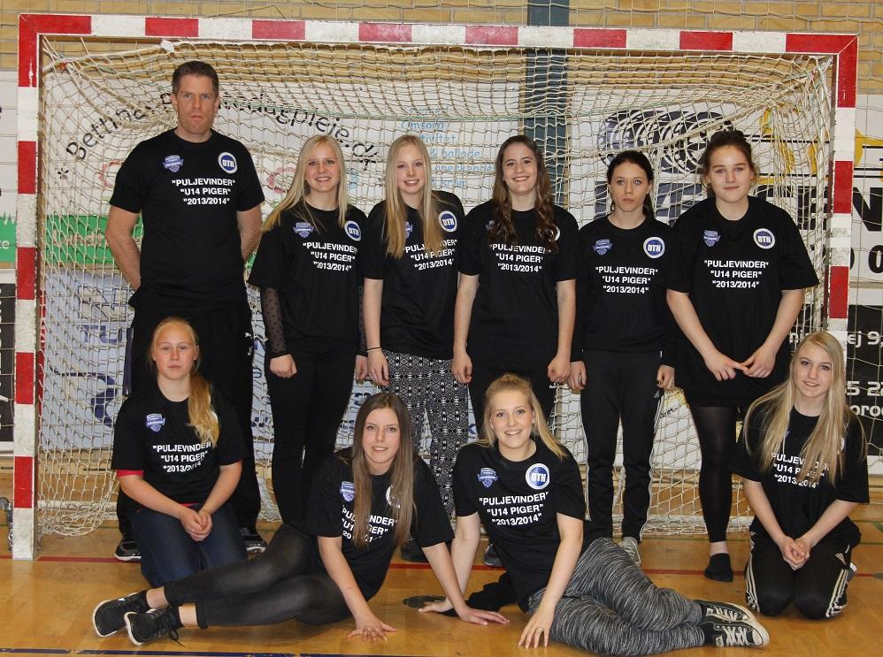 Sport, Leg & Fællesskab Formandsberetning U14 Piger blev puljevinder, og vandt senere sølv ved regionsmesterskabet!