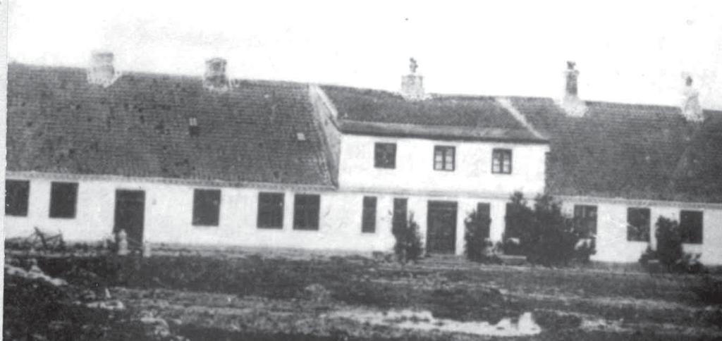 Hovedbygningen Vesløsgård 1910. Det blev Peder Lassen Kjærulf, der blev den næste ejer af Vesløsgård. Han blev i 1835, kort før Svinths død, gift med dennes datter udenfor ægteskab. Elisabeth Svinth.