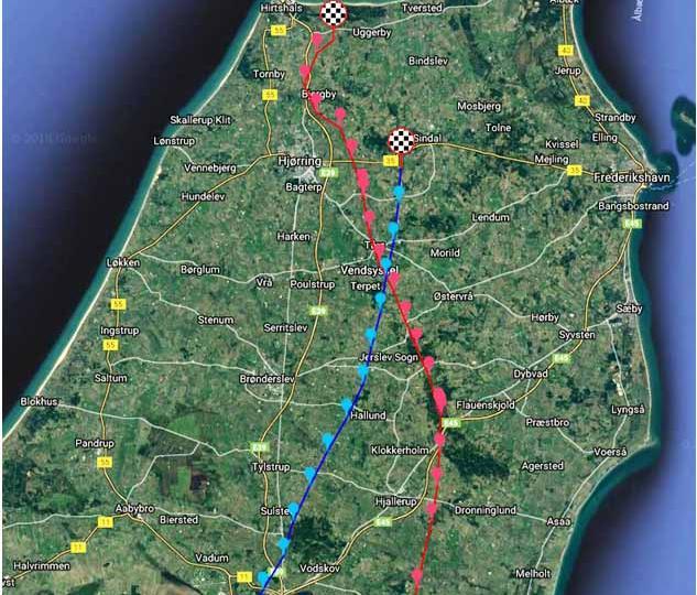 På sidste stræk krydses duernes ruter, hvor man her kan undres over blå dues rute (batteriet løber ud for strøm øst for Hjørring).