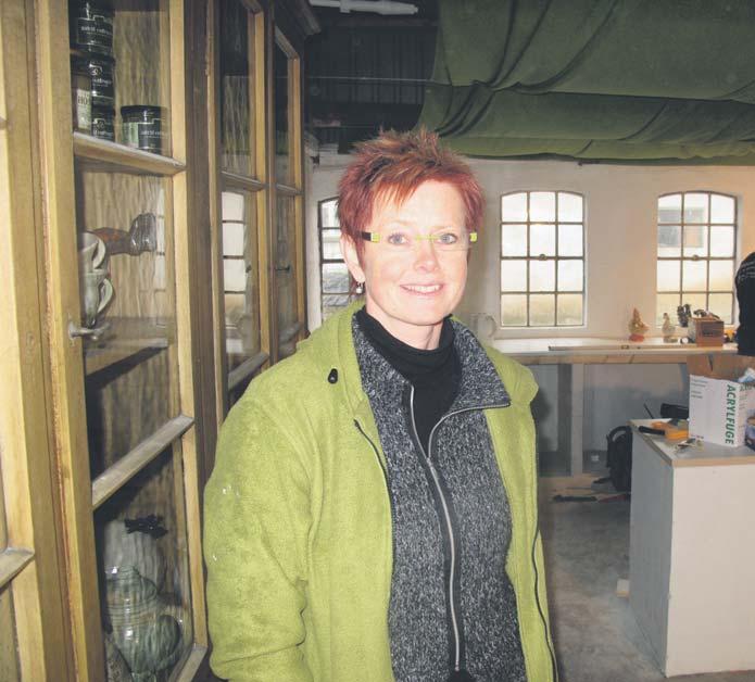 Med en reception i sidste uge åbnede den nordfynske keramiker Karin Søgaard sit nye værksted med produktion og salg af keramik i Bårdesø.