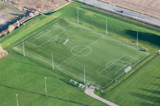 000 m² Vemmelev: 1 fodboldbane